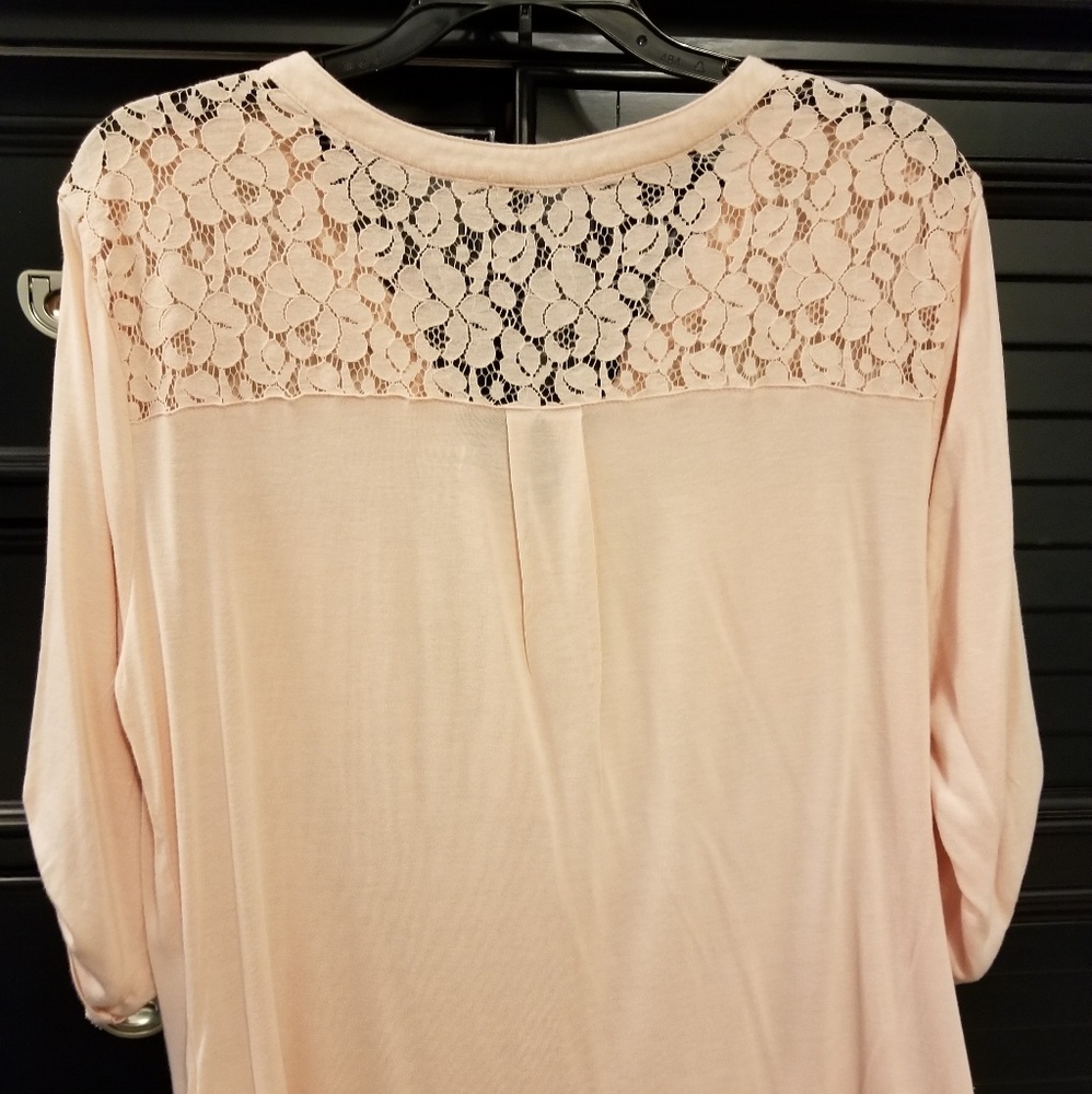 Blush Rosa Top - Picture 2 of 3